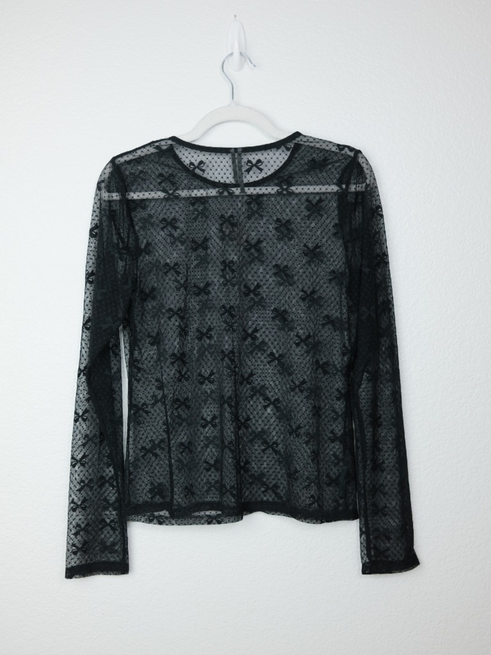Anthropologie Black Bow Flocked Mesh Sheer Long Sleeve Top Women's Large NWT - Picture 4 of 4